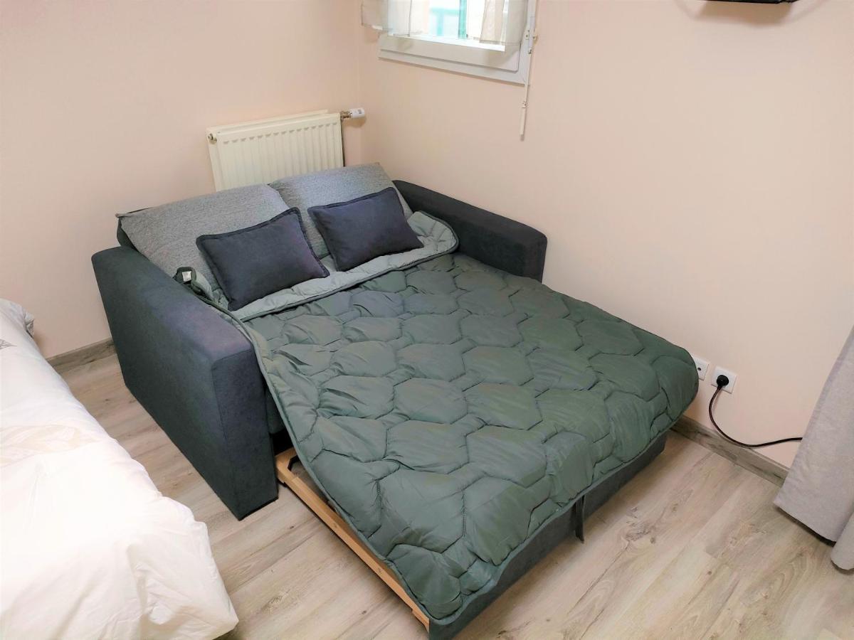 Lovely Flat Nearby Paris Fully Redone With Free Parking On Premises And Balcony Clichy Esterno foto